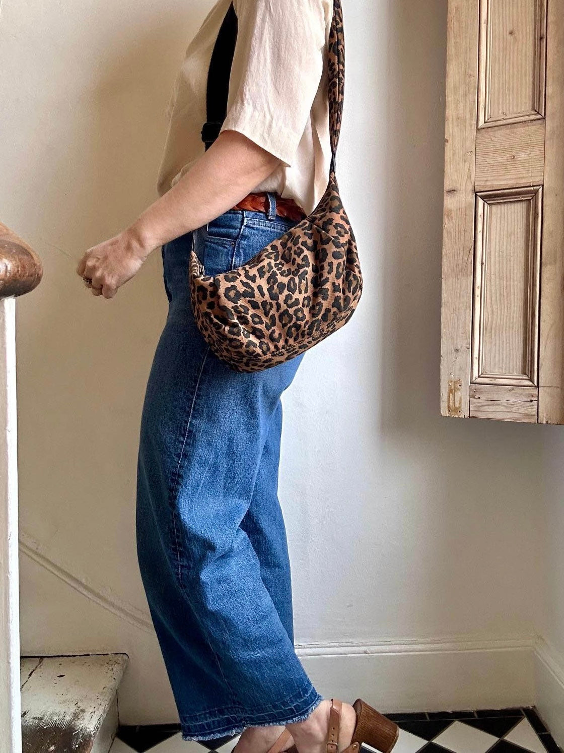 Leopard sling bag - small
