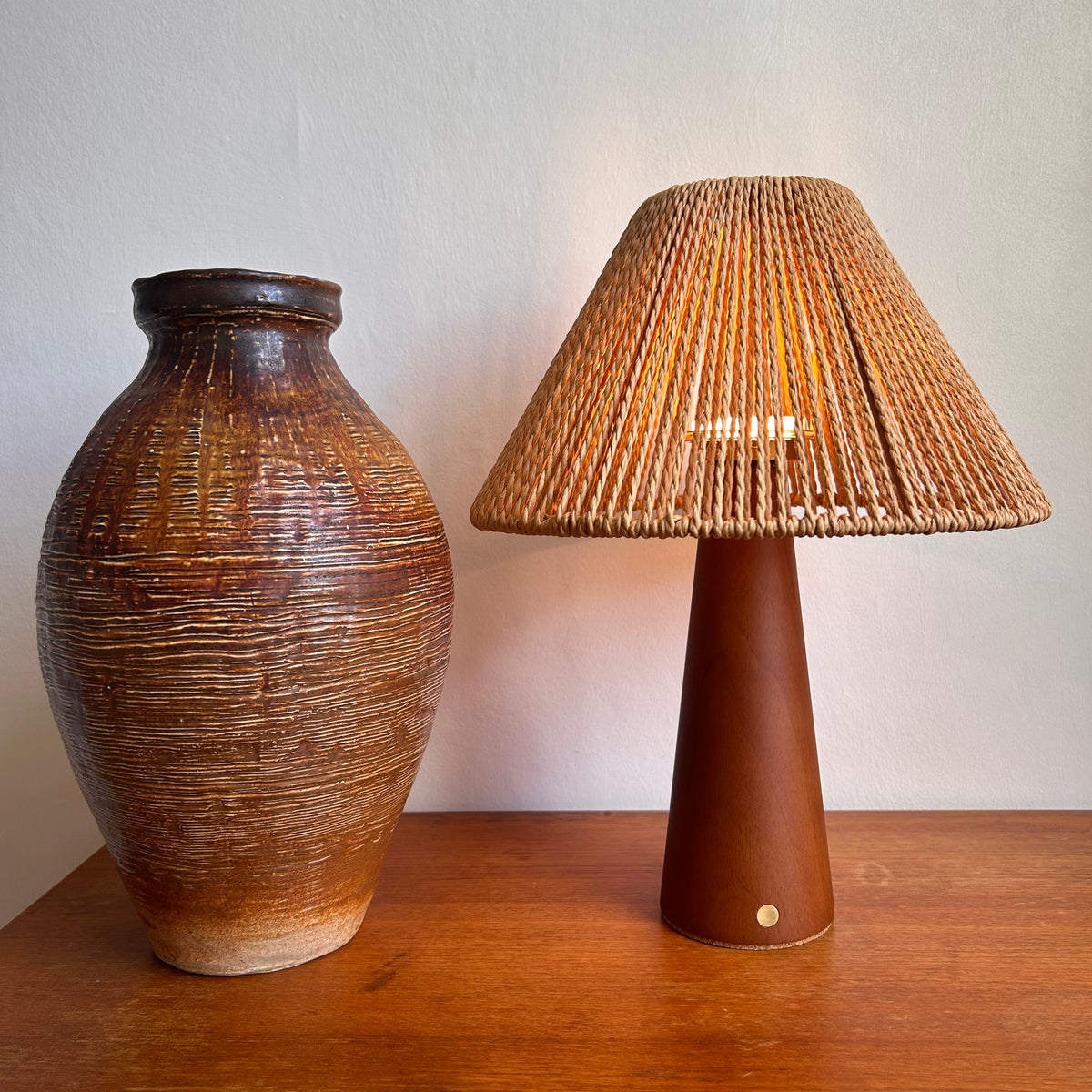 Smooth Teak style rechargeable touch lamp with rope shade