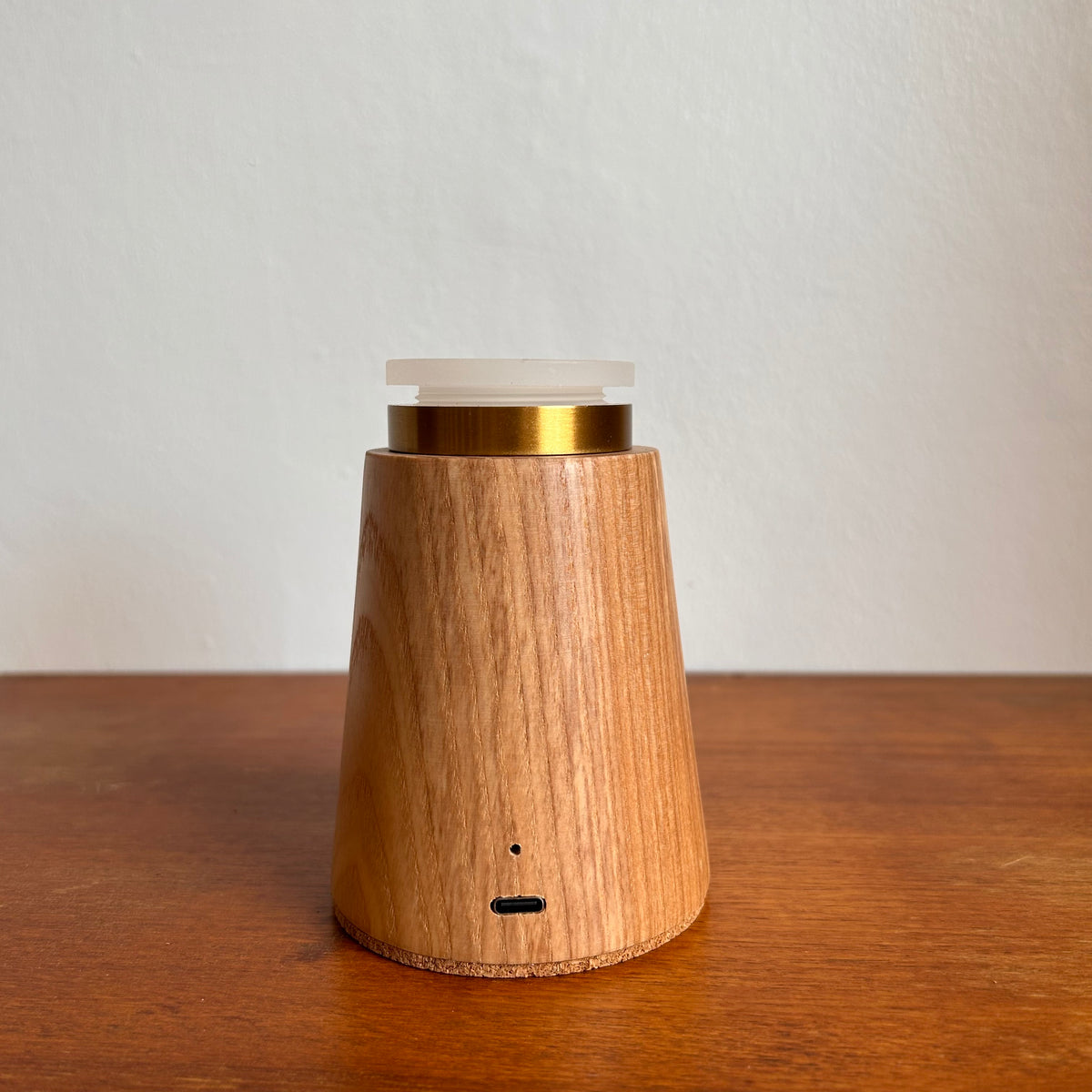 Small Smooth Beech rechargeable touch lamp with Drum Rope shade