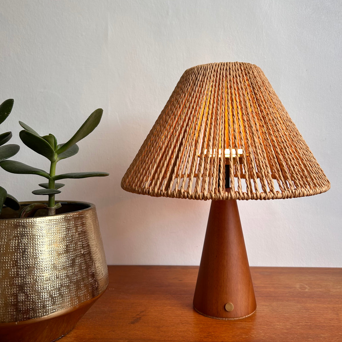 Conical Teak style rechargeable touch lamp with rope shade