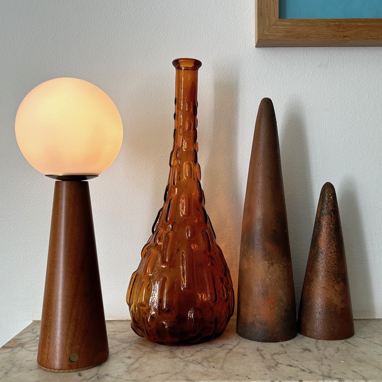 Rechargable touch cone lamp - teak style